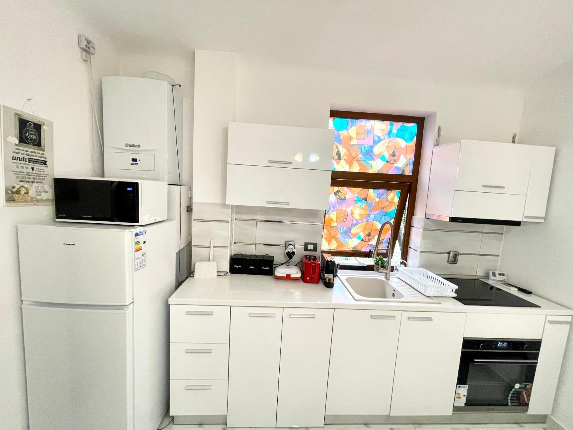 White Studio Boekarest Buitenkant foto